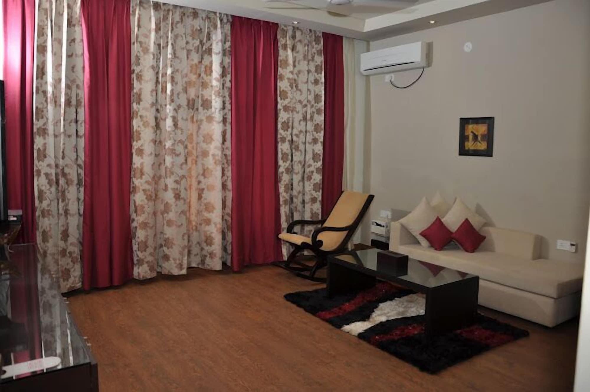 Sukhmantra Resort & Spa Candolim Buitenkant foto